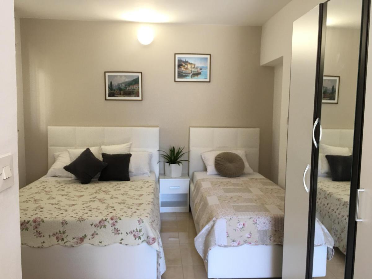 Apartment Vesna Podaca Eksteriør billede